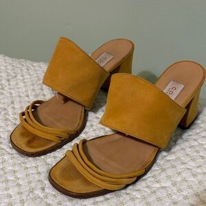 Coach Mustard Yellow Block Heel Mules, size 8 B, 3-in heel
